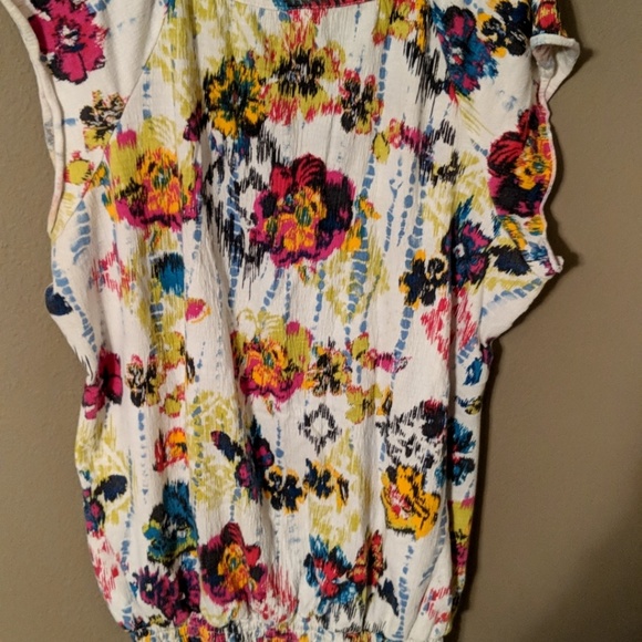 Plus size shirt - Picture 2 of 2